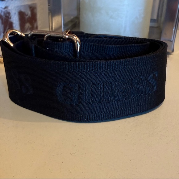 GUESS Palmillas Logo Crescent Black Crossbody Bag Chain & Long Strap - NWOT - Picture 3 of 7